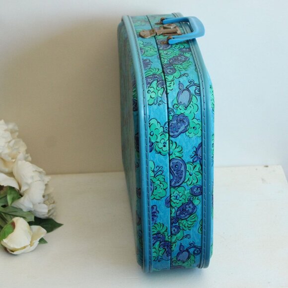 Vintage 1960s Suitcase, Floral Print Hard Side Travel Case,  Mirror Inside - Picture 7 of 10